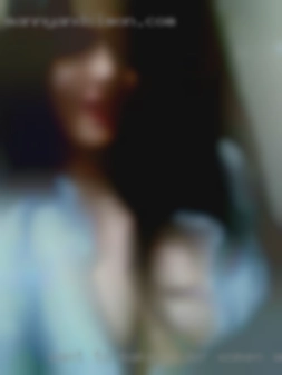 Want to make friends older women swingers for hangout.